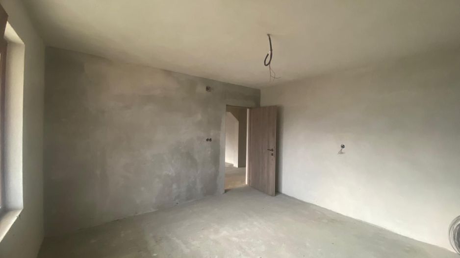 Zona de deal! Vanzare casa cu 6 camere in Pietrari - Poză 4
