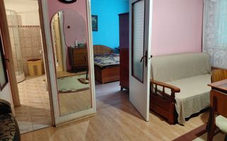 Apartament cu 2 camere Tiglina 1,et.2,strada Saturn zona pietei - Poză 1