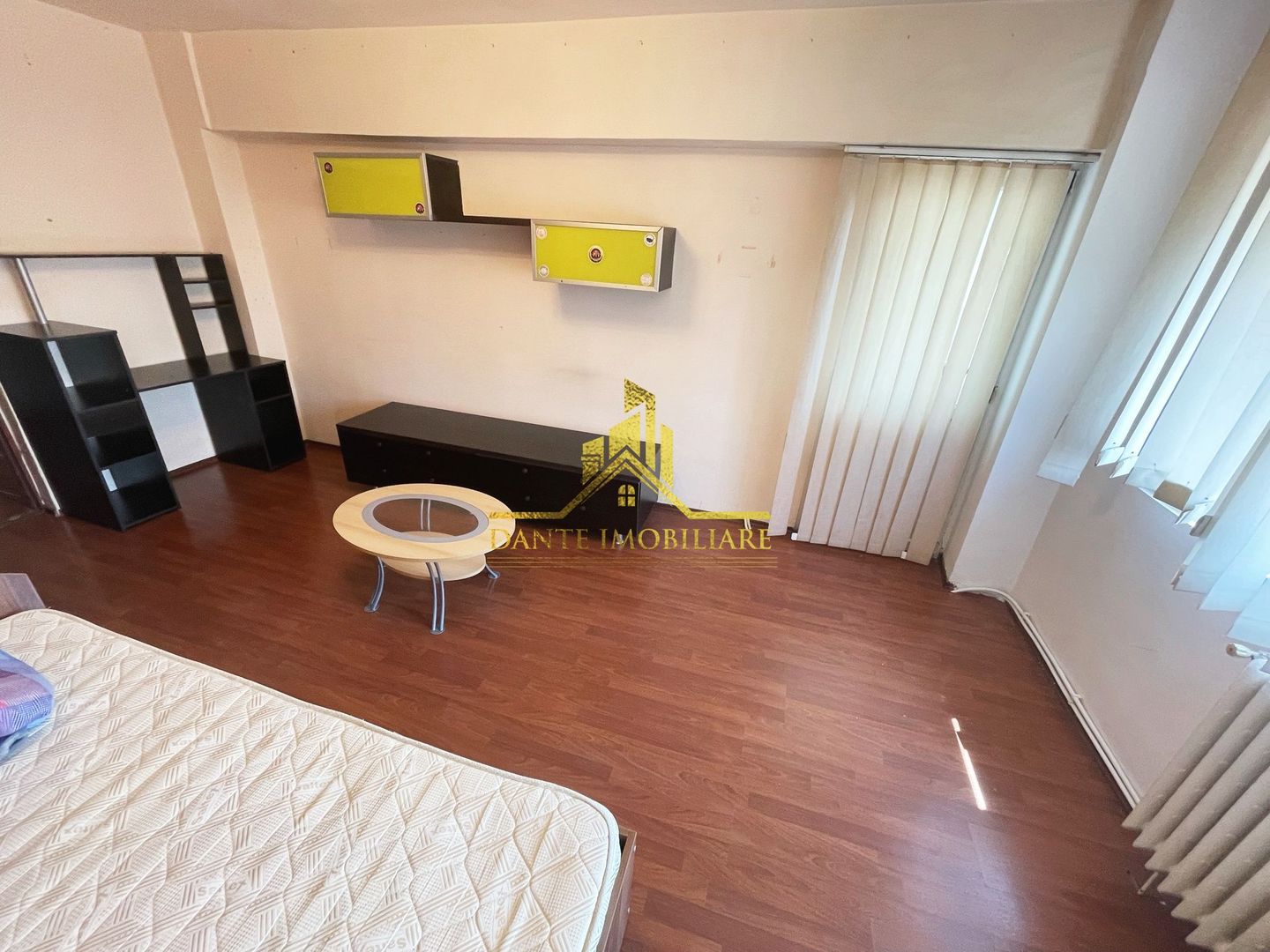 3 camere, decomandat, LA CHEIE, balcon, Semicentral, Piata Marasti - Poză 12