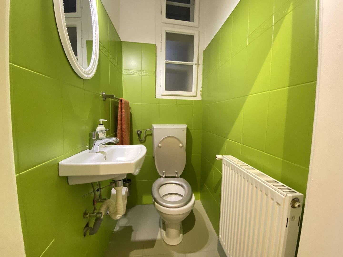 Cladire Istorica, 4 camere, 134 mp, Renovat, Zona Sinaia, Comision 0% - Poză 14