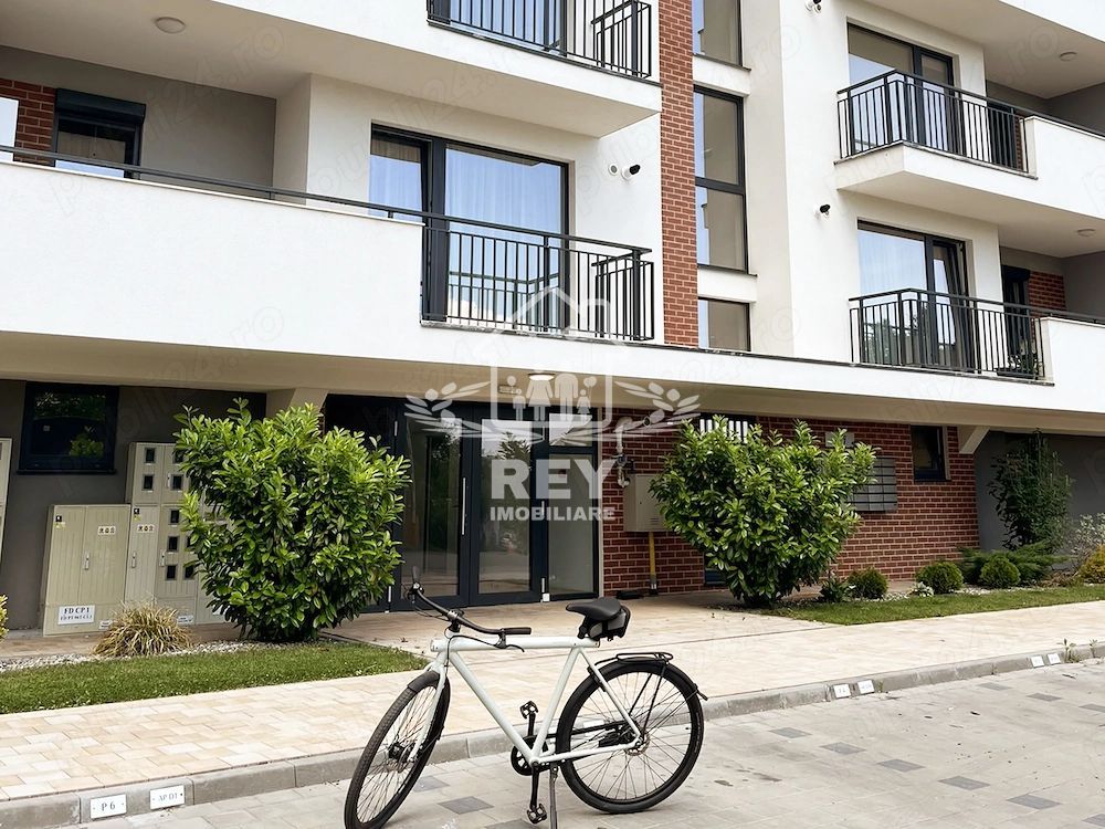 Prima închiriere   Apartament 2 camere + balcon 10 mp. cu vedere panoramică - Poză 1