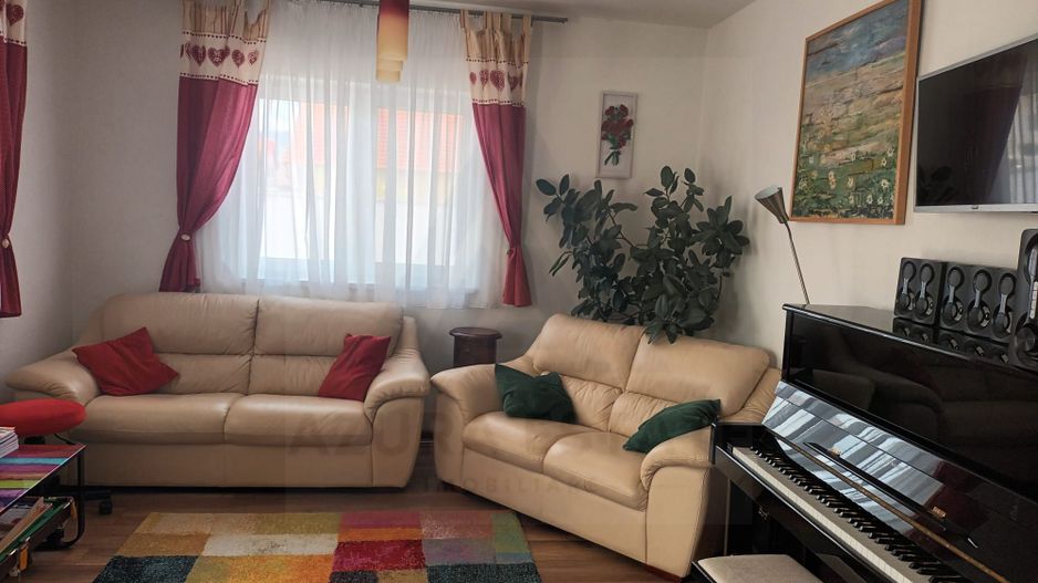 Casa individuala 5 camere 150 mp utili si teren 460 mp in Cristian - Poză 4