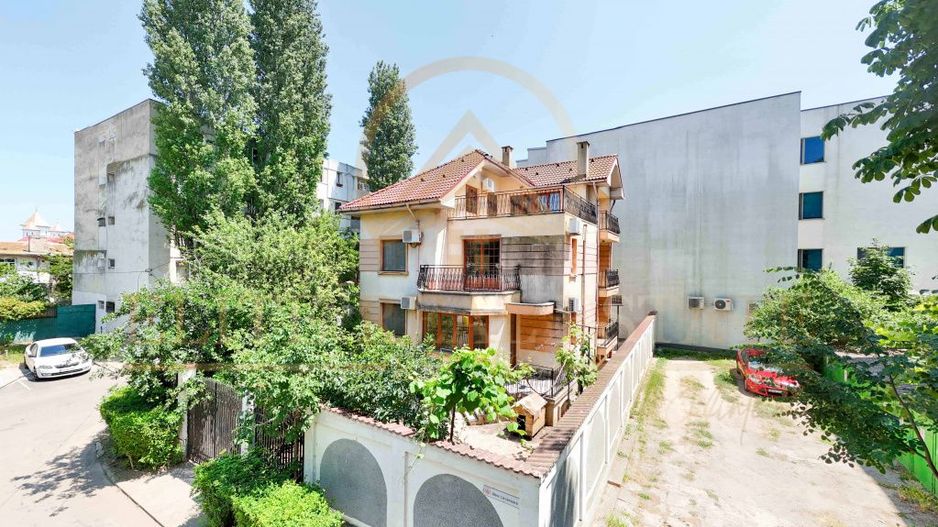 Vila premium ultracentrala, fara vecini, teren 377 mp, garaj! - Poză 49