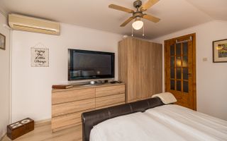 Vila de lux,  de inchiriat! Drumul Poienii! - Poză 12