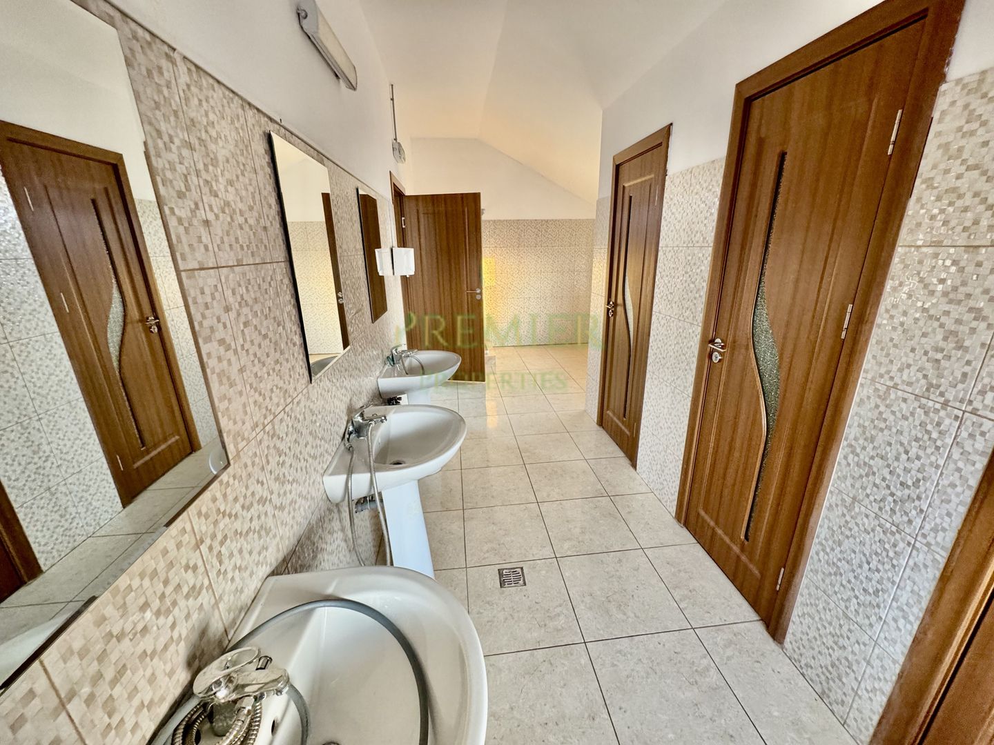 VILA  BIROURI SCOALA  GRADINITA AFTER-SCHOOL FIRME | HIDRANT PE FIECARE ETAJ | - Poză 30