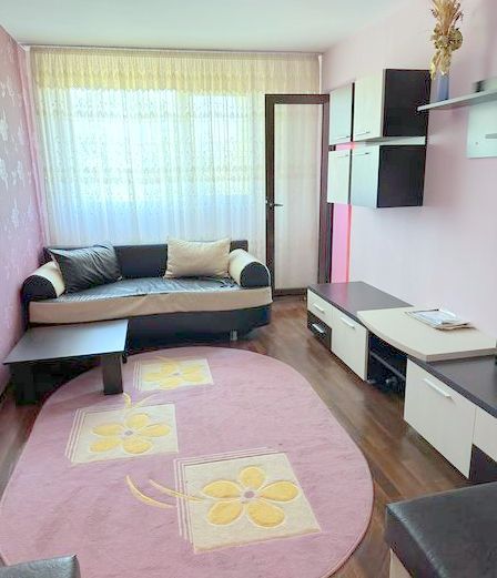 De vanzare apartament cu 3 camere, micro 38, et. 3, 63.000 euro - Poză 1