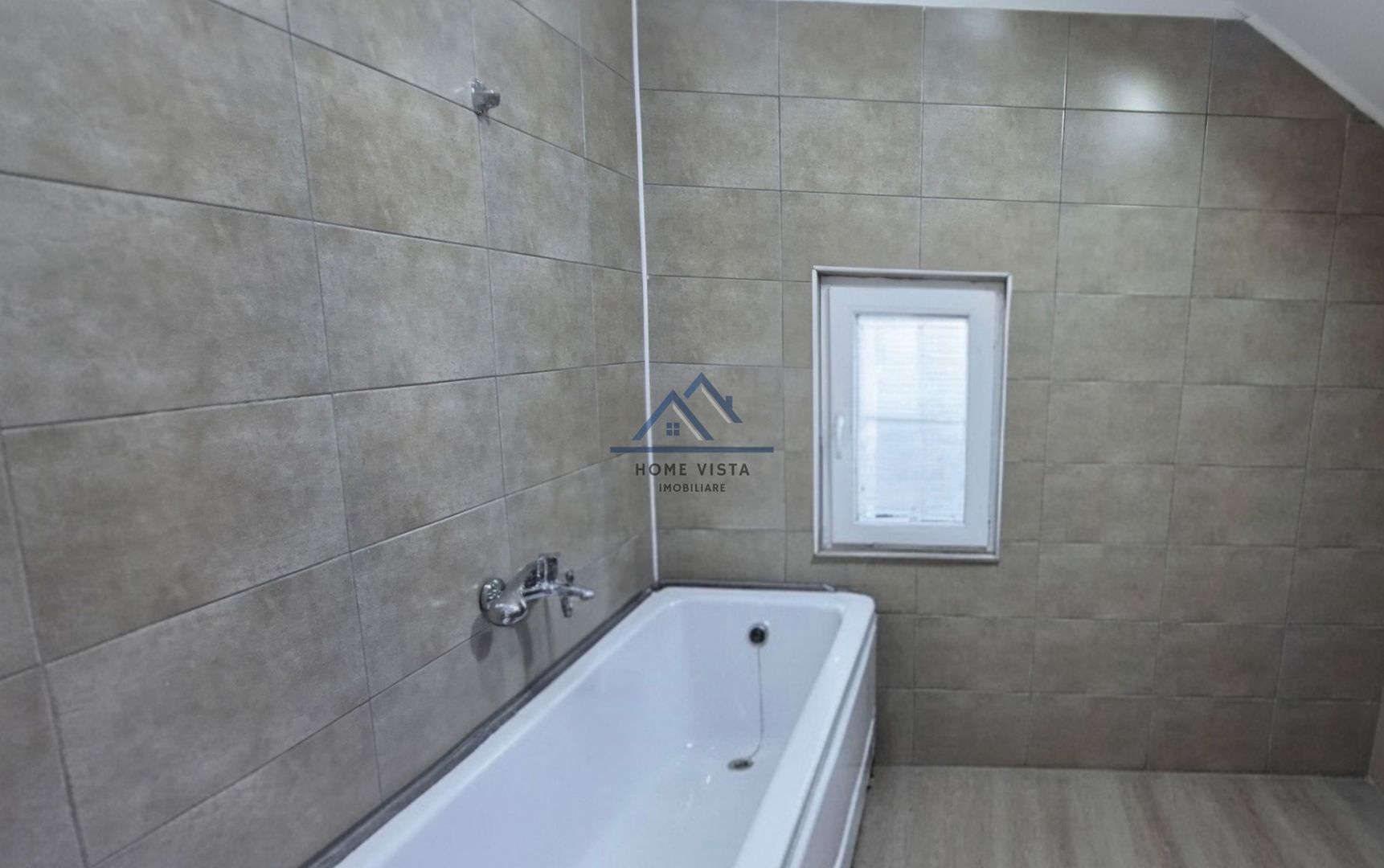 Casa de vanzare cu 3 camere Gavana, Teren 288 mp, 800 m de Dedeman - Poză 5