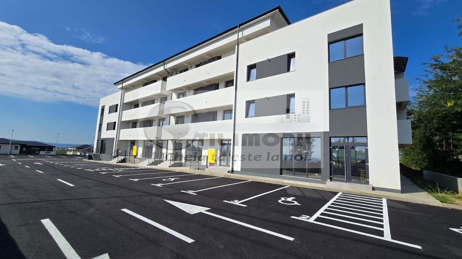 Apartament 1 camera  36.45 m--finalizare noiembrie 53.900 Euro - Poză 2