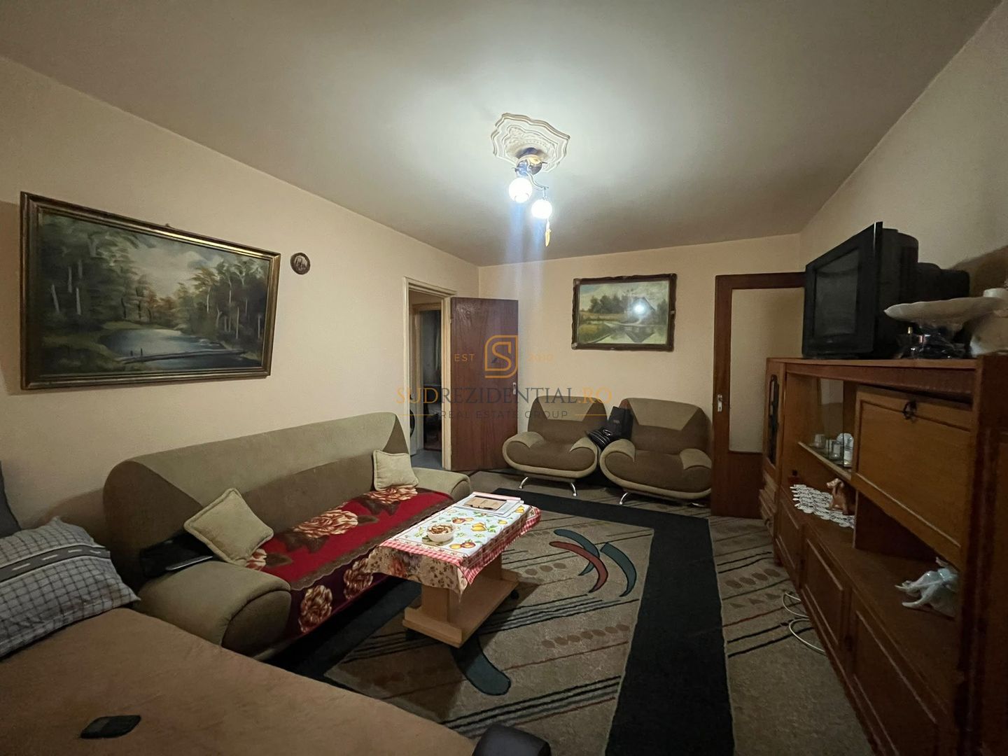 Apartament 3 camere, Strada Huedin, zona Bd. Brancoveanu - Poză 3