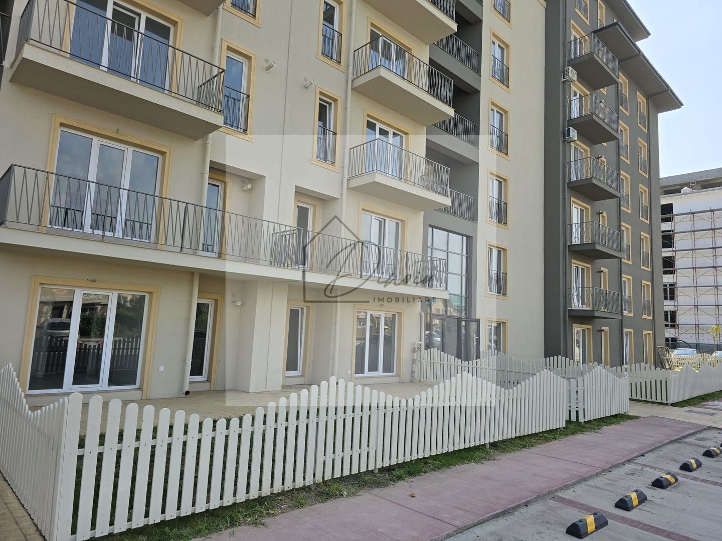 COM 0% I 2 camere COSMOPOLIS I PARCARE INCLUSA I BLOC 2025 - Poză 5