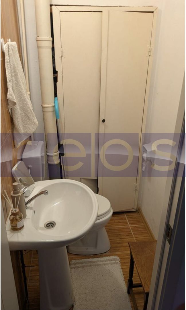 VANZARE  3 CAMERE  IN  VILA INTERBELICA  –PIATA VICTORIEI - Poză 12