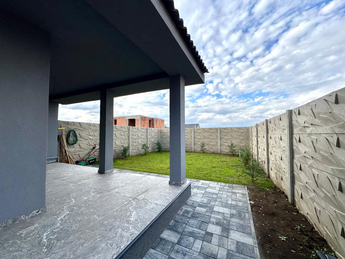 Duplex 4 camere -140.000€ pozitie excelenta |Săcălaz| - Poză 14