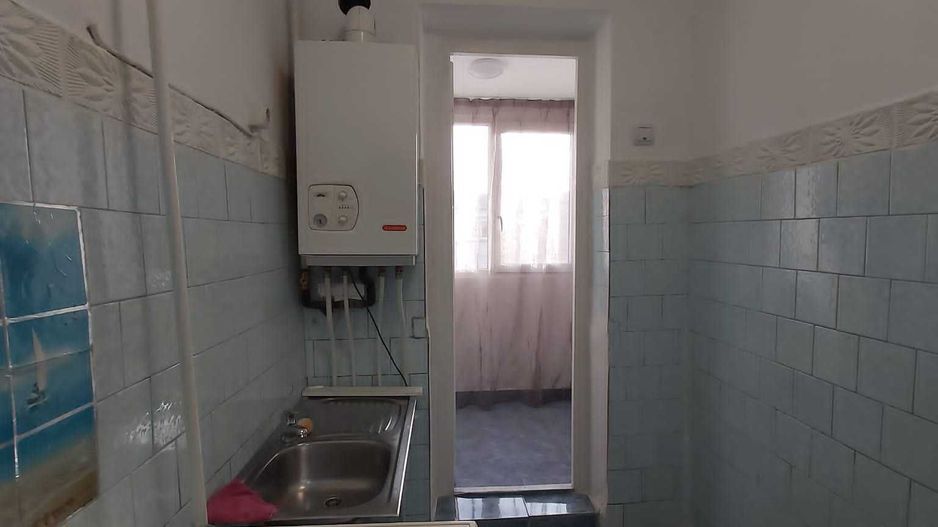 Apartament de vanzare, 2 camere, balcon inchis, 45 mp utili, Sebes - Poză 5