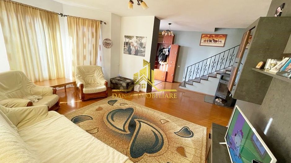 Duplex, 4 camere, modern, garaj, curte, balcon, zona Someseni - Poză 14