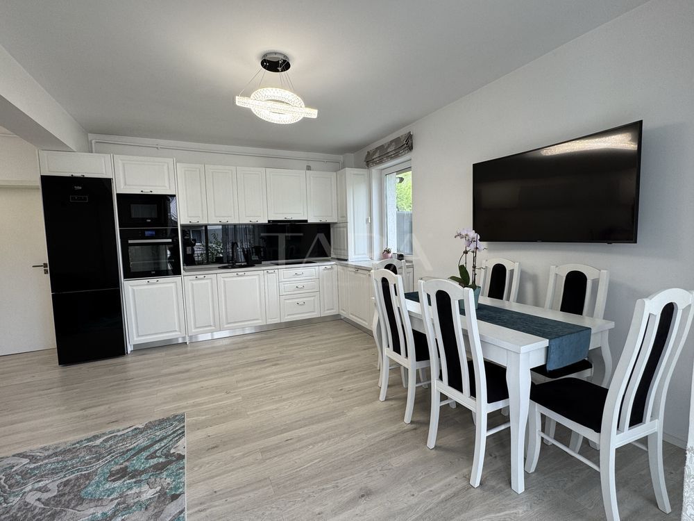 Apartament ultrafinisat cu 3 camere în zona Vivo - Poză 2