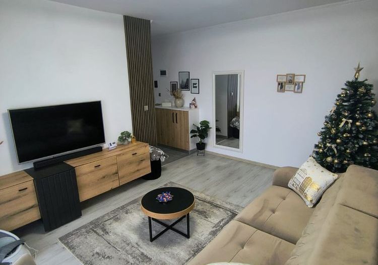 Apartament 2 camere Giroc-Calea Urseni etaj 1 - Poză 1