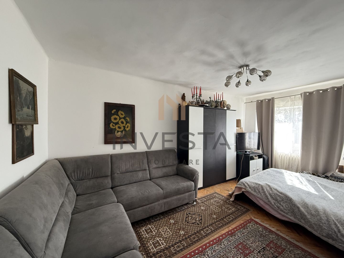 Apartament 3 camere / Zona Strazii Gruia - Poză 1