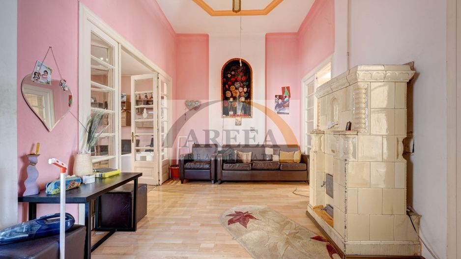 Proprietate in vila, etaj, partial renovat - Pasajul Unirii - 154 mp - Poză 5