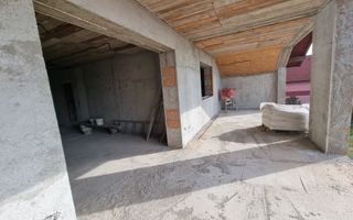 Casa la rosu,2100 mp teren,zona Micesti - Poză 15