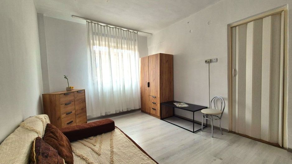 Exclusivitate - garsoniera cu centrala proprie - Poză 4