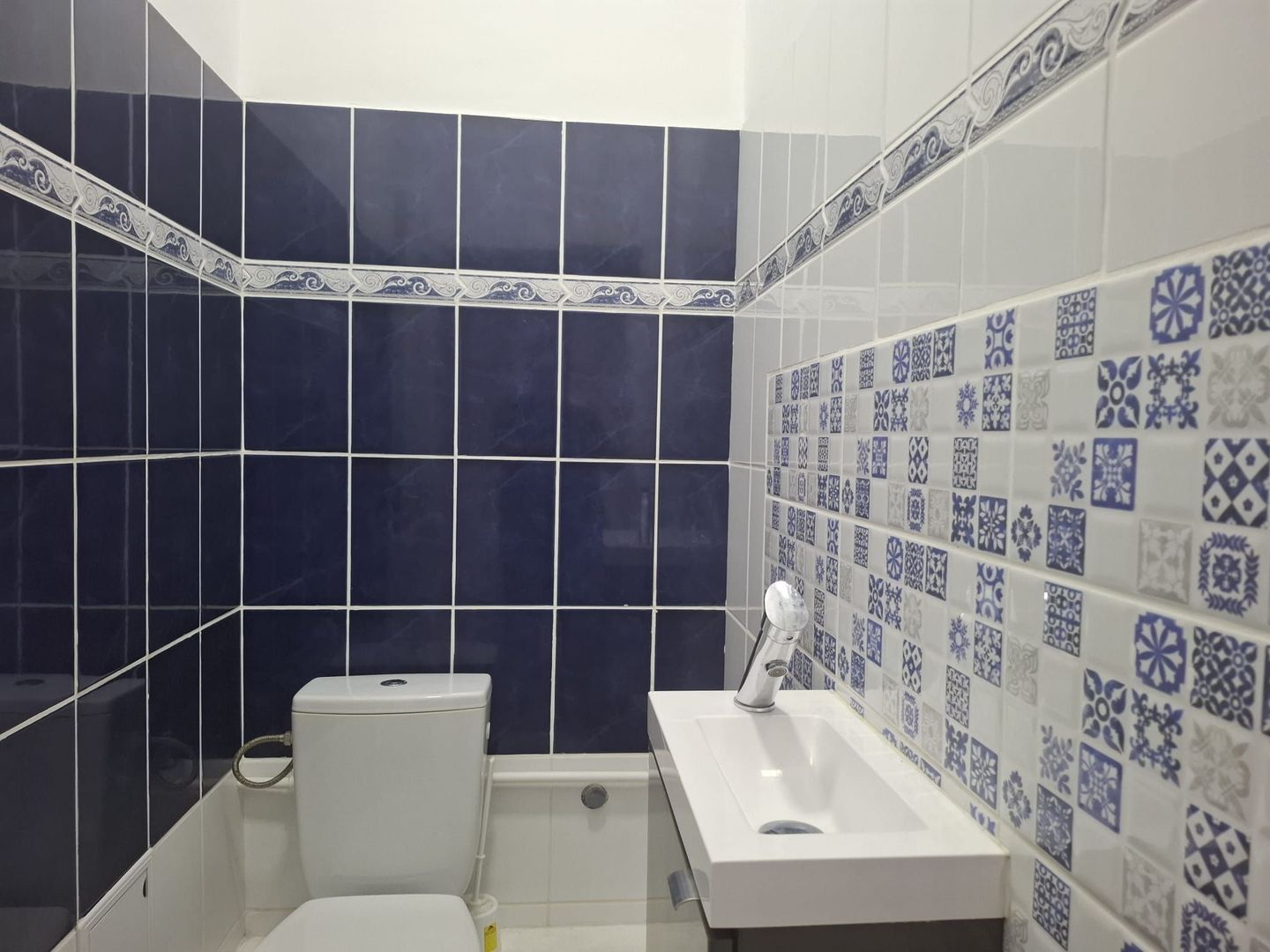 URGENT!,  PARCARE DEDICATA,CURTE EXCLUSIVA, MANSARDA BONUS, NEGOCIABIL - Poză 11