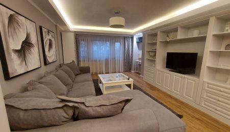 3 camere | Bd. Libertății | 100 mp | 3 balcoane | 2 băi