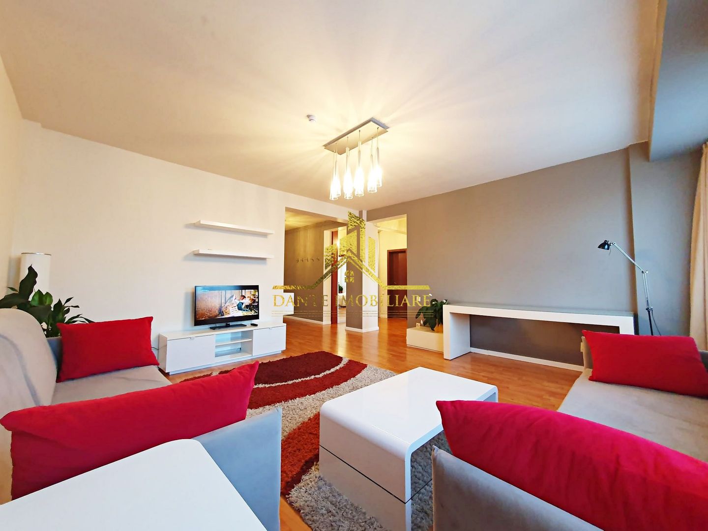 2 camere, mobilat modern, bloc nou, balcon, Ultracentral, NTT - Poză 1