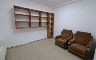 Inchiriere Spatiu comercial 600 mp Bascov-Centru cu parcare - Poză 7