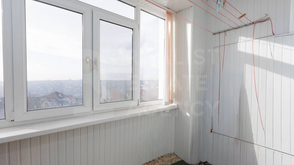 Vânzare, apartament, 3 camere, strada Miorița ,Centru. - Poză 13