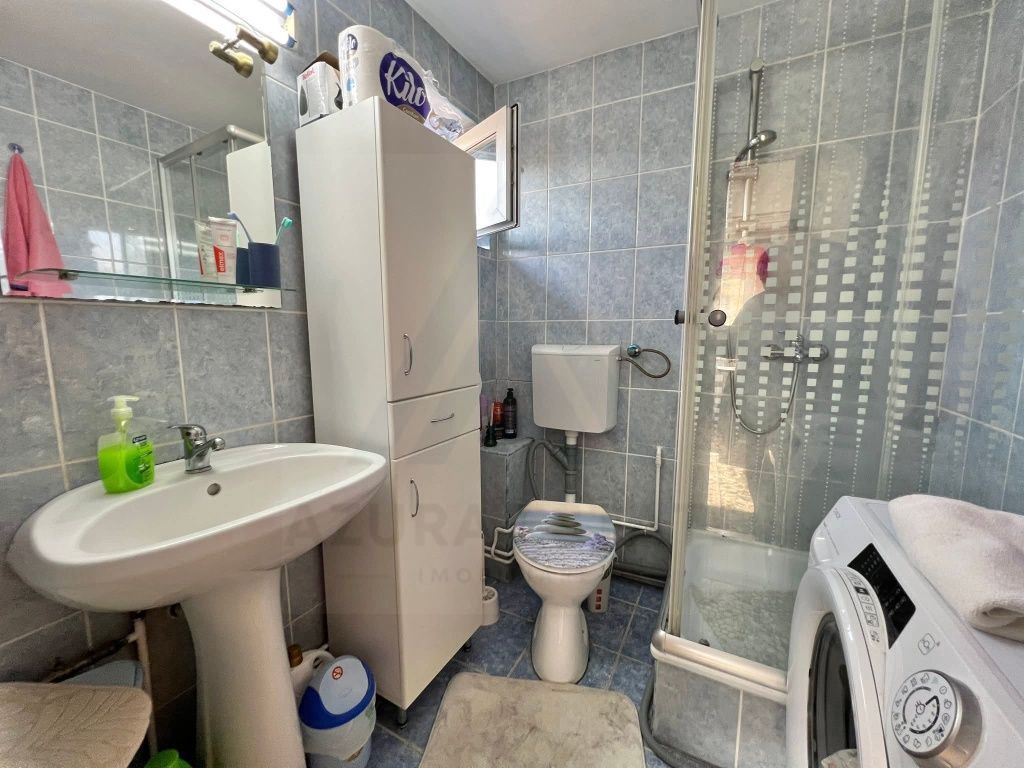 Casa 3 camere 80 mp utili curte comuna si balcon 3,75 mp în Ștrand - Poză 6