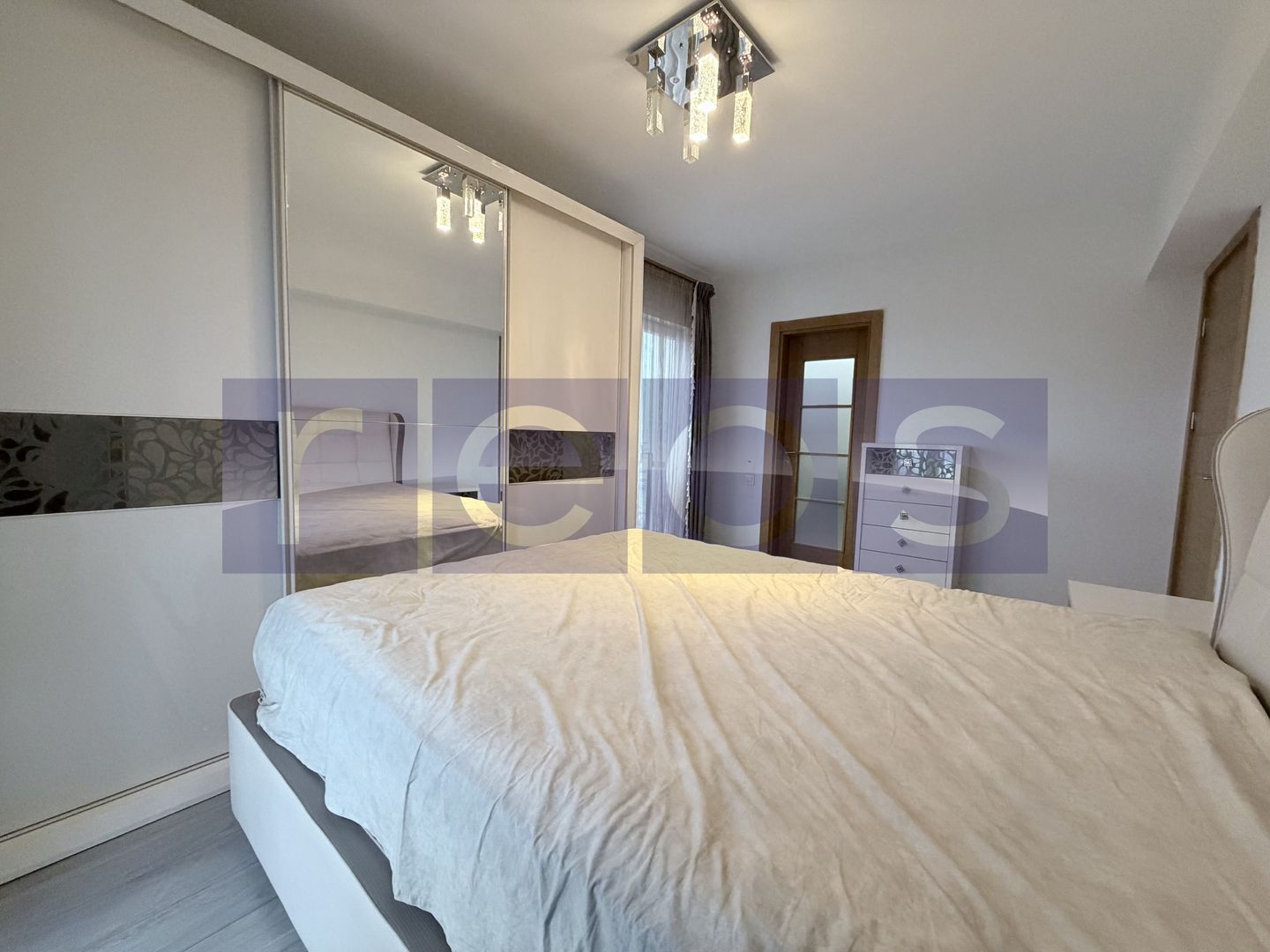 VANZARE 3 CAMERE | LUMINOS | LOC DE PARCARE INCLUS IN PRET | COSMOPOLIS - Poză 15