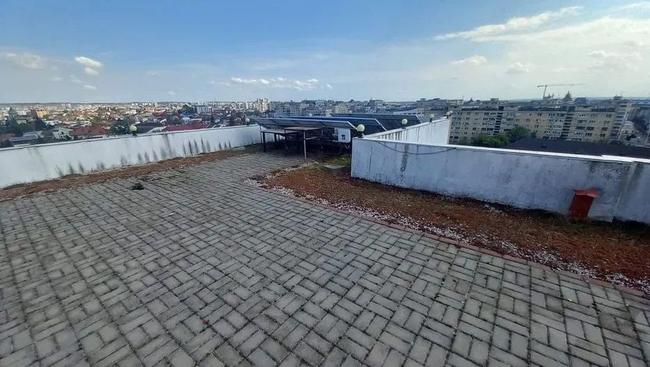 PENTHOUSE KM 0 CRAIOVA | VEDERE PANORAMICA | 317 MP UTILI | PISCINĂ PRIVATĂ | 761 MP SUPRAFATA TOTALA - Poză 3