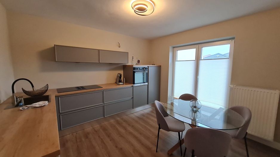 Casă ultrafinisata in zona Parcului central Dumbravita - Poză 32