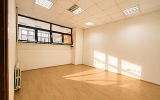 Spațiu de birouri zona centrala - langa primarie - Poză 19
