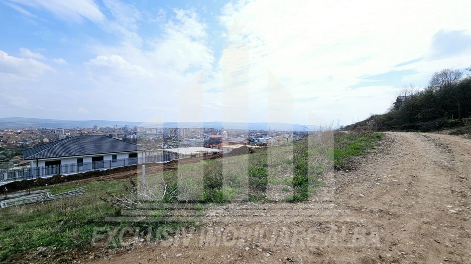 Teren intavilan cu autorizatie de constructie, Cetate - Poză 1