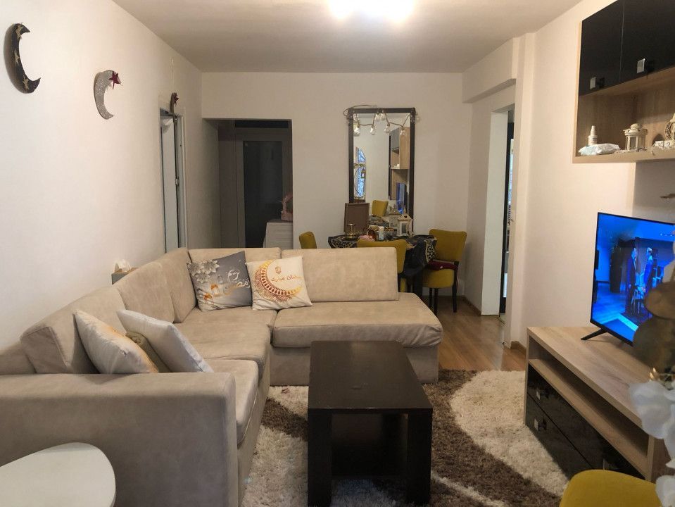 Inel II - Apartament cu 4 camere, 2 bai situat la parter cu balcon. - Poză 3