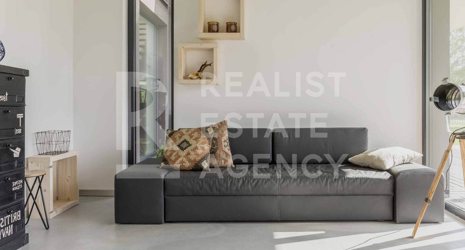 Vânzare, apartament 3 camere Coresi Kasper - Poză 1