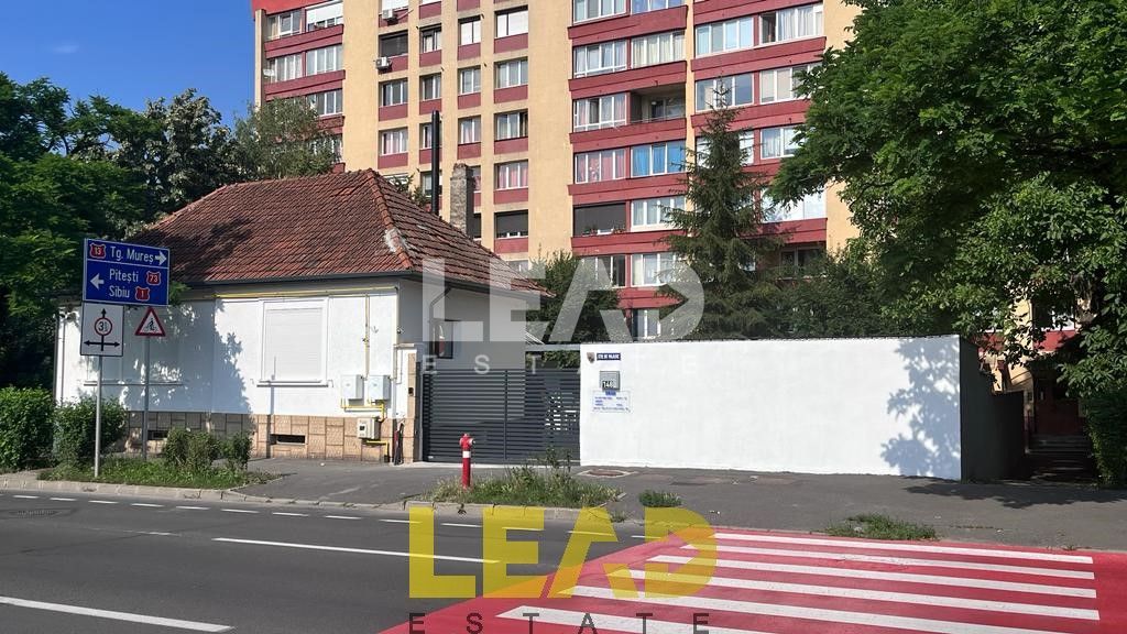 Casa renovata complet! 210 mp utili pe teren de 548 mp! - Poză 26