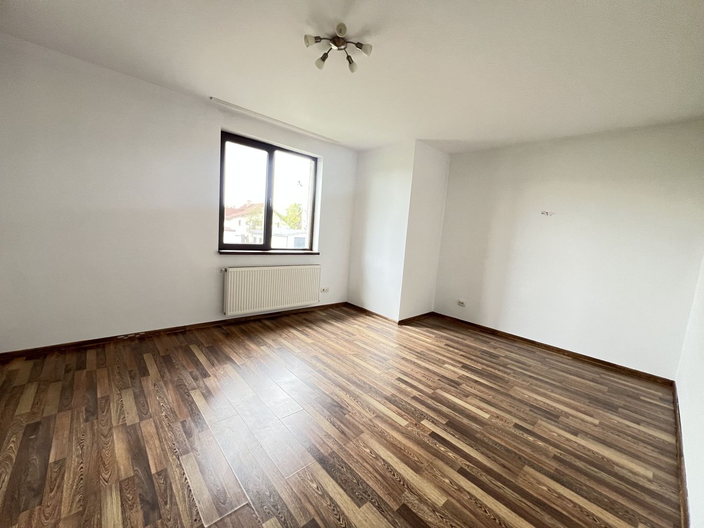 Vila tip Duplex Pipera | 260 mp Utili | Curte Proprie 4 Locuri Parcare - Poză 5