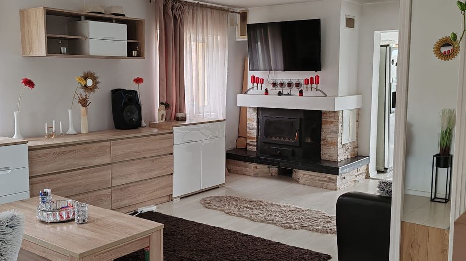 De vanzare! Casa in Campenesti, langa lac - Poză 4