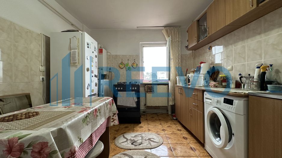 Apartament 2 camere decomandat, Buhuși - Poză 4