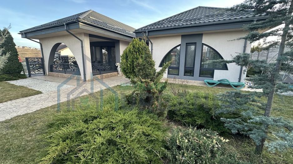 Casă in Iasi zona Bicium 1,3 km de la Rompetrol - Poză 2