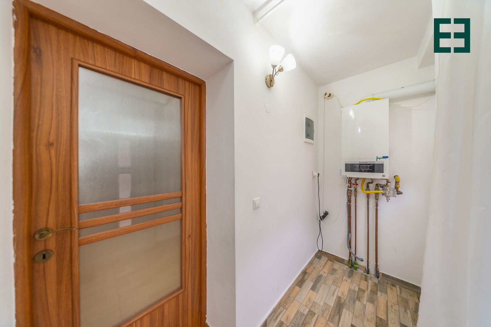 De închiriat - Apartament la casă cu 2 camere zona UTA - Arad - Poză 19