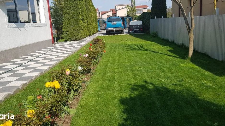 Vila de vanzare zona Metro/Arcasilor - P+1E+M - Poză 5