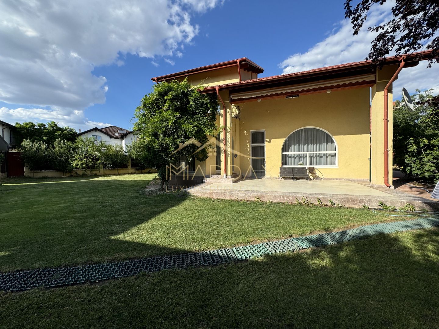 Vila Individuala _7 camere***Piscina***Teren 1000 mp // Erou Iancu Nicolae - Poză 74