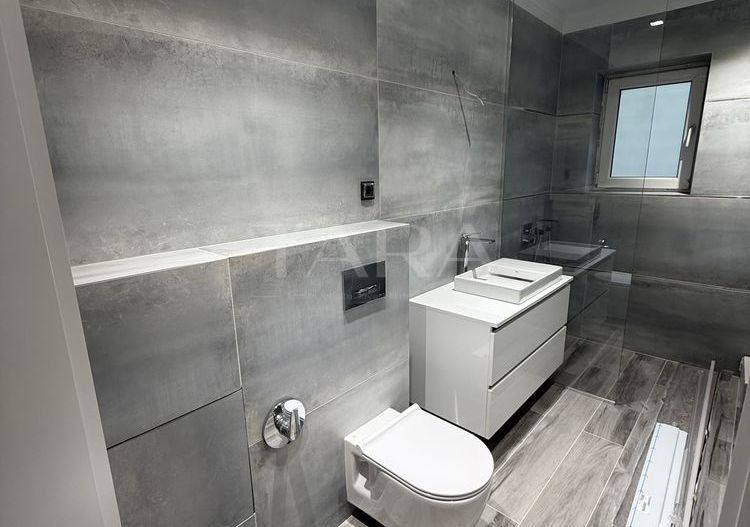 Apartament cu 2 camere, semidecomandat, Florești - zona Luxor - Poză 6