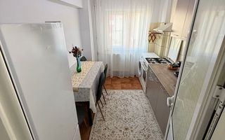 Apartament cu 2 camere in Bulevardul 1 Mai - Poză 5