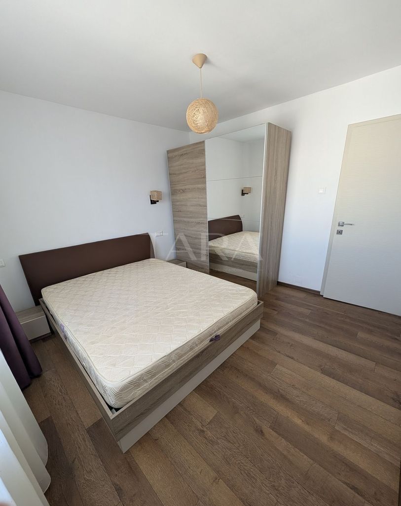 Apartament renovat complet, 2 camere decomandat, zona Gheorgheni. - Poză 4