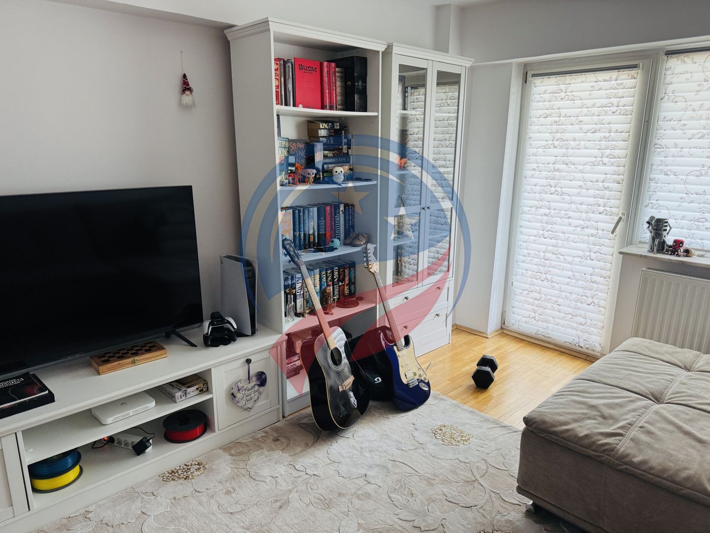 Apartament 4 camere  | Etaj 1/4 | Zona Sărari – Liceul Henri Coandă - Poză 1