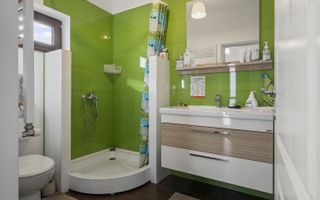 Casă P+1+M I curte 500 mp — Comision 0 - Poză 17